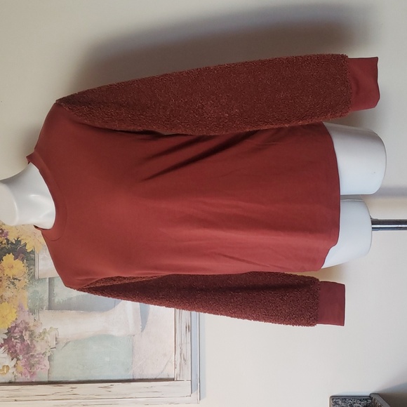 Kenneth Cole New York Sweater - Picture 3 of 10